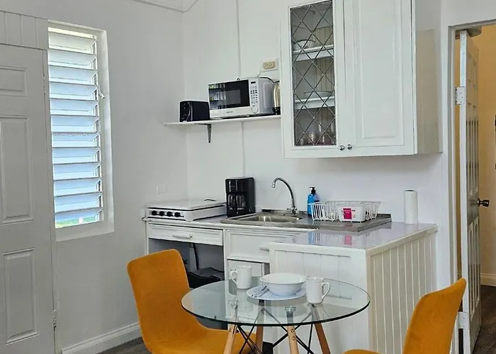 Apartment Apt, Natural And Pool G199a *